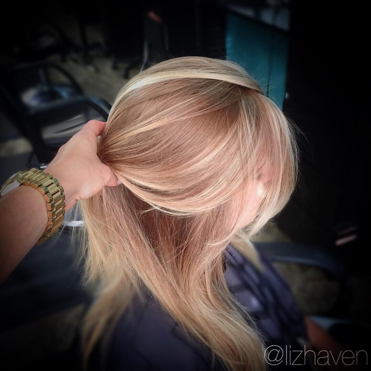 Мелирование на светлые волосы