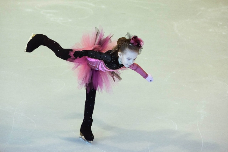 Прически для фигурного катания