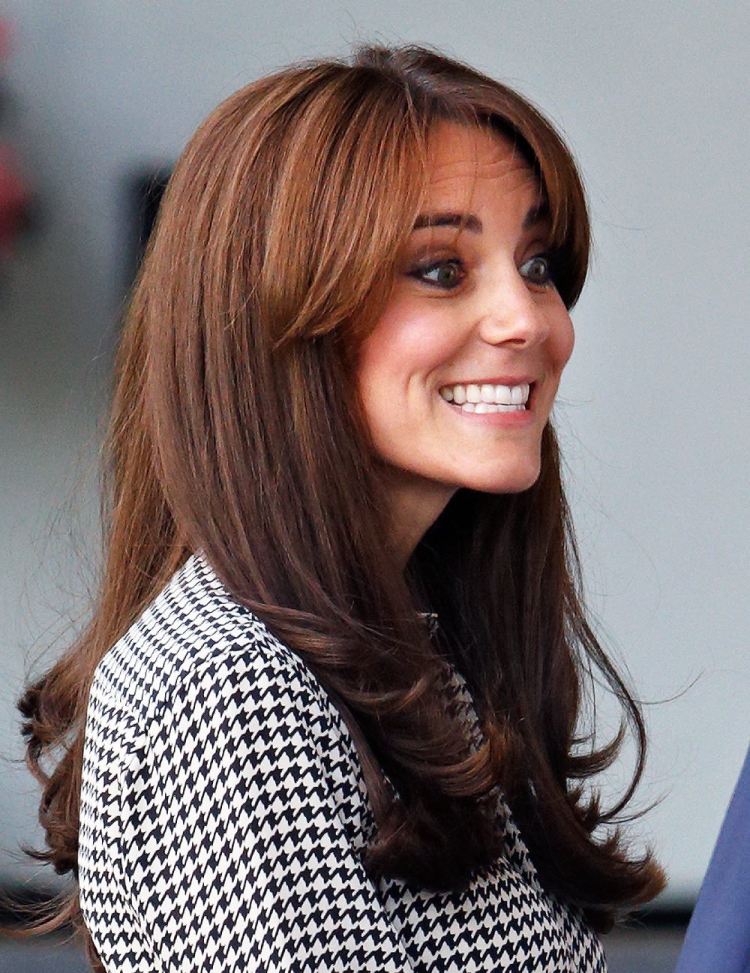 Кейт Миддлтон с челкой