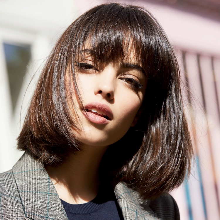 Каре с удлиненной челкой 2022