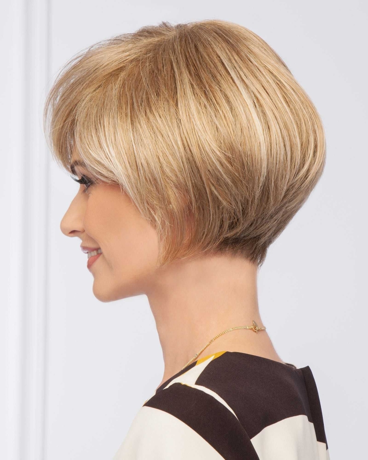 Карэ Боб стрижка короткая