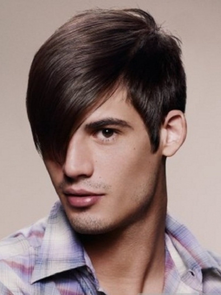 Боб асимметрия с челкой мужская