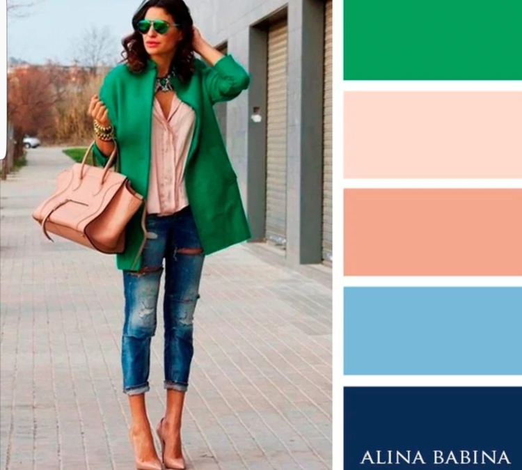 Салатовый, бежевый и синий в одежде