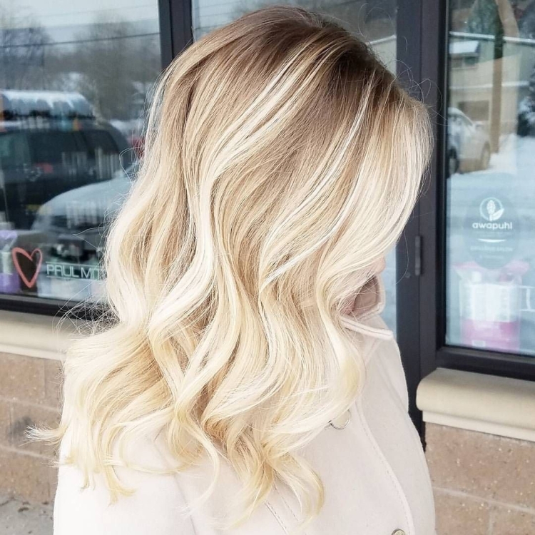 Окрашивание волос в светлые тона