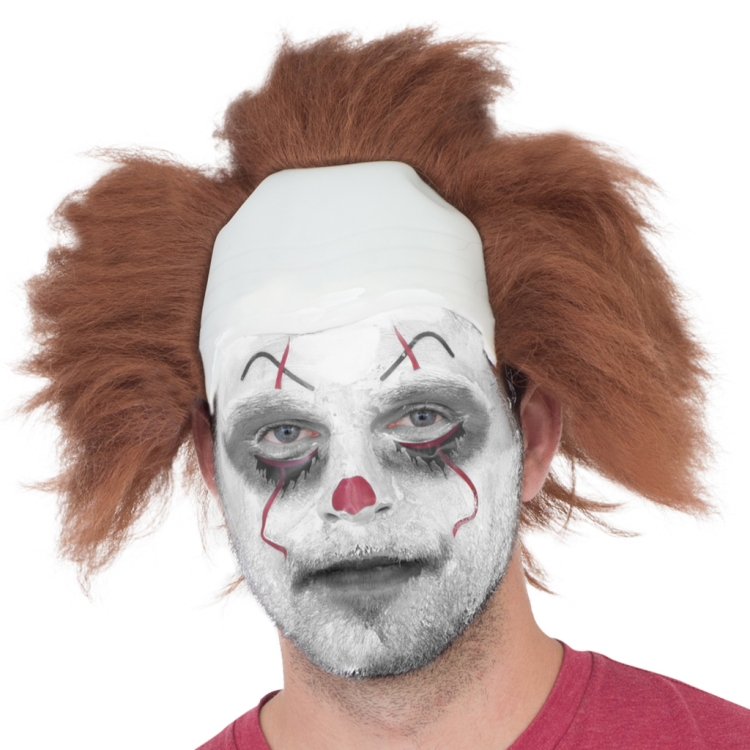 Клоун с торчащими волосами