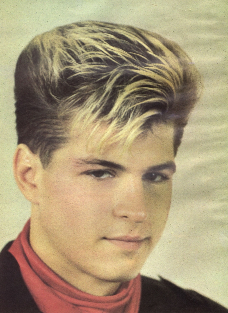 Стрижка теннис 90е Урал