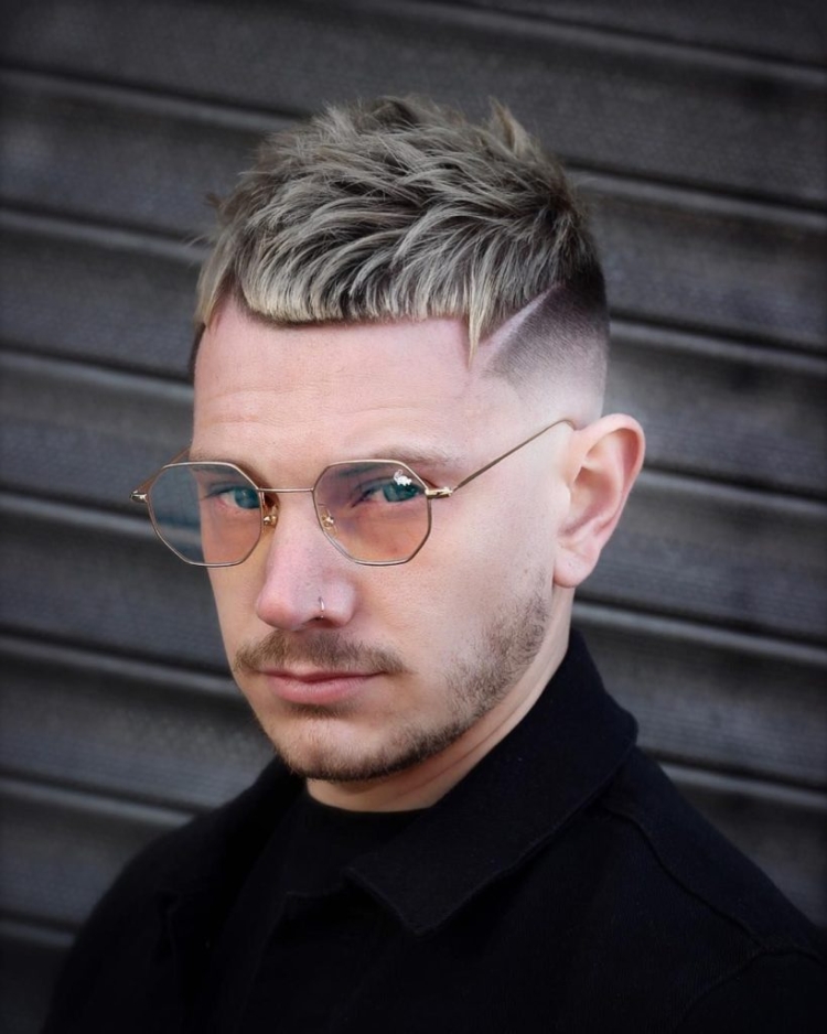 Стрижки модные в 90 мужские с челкой