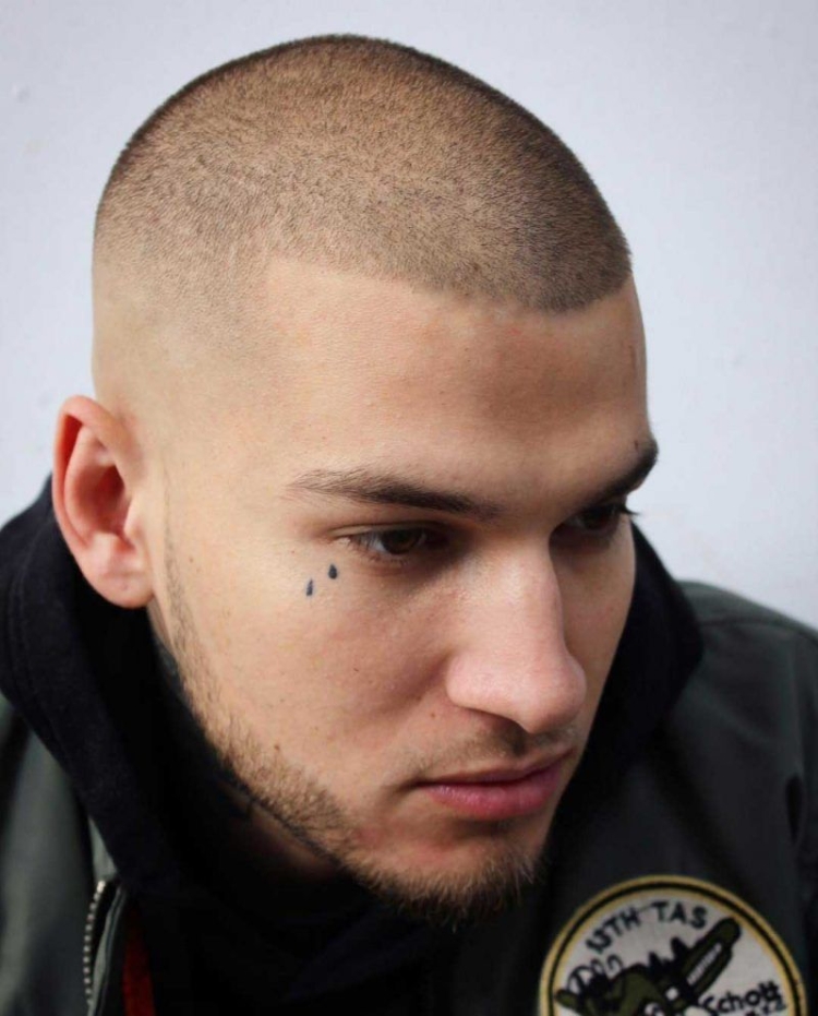 Короткие стрижки мужские под 3