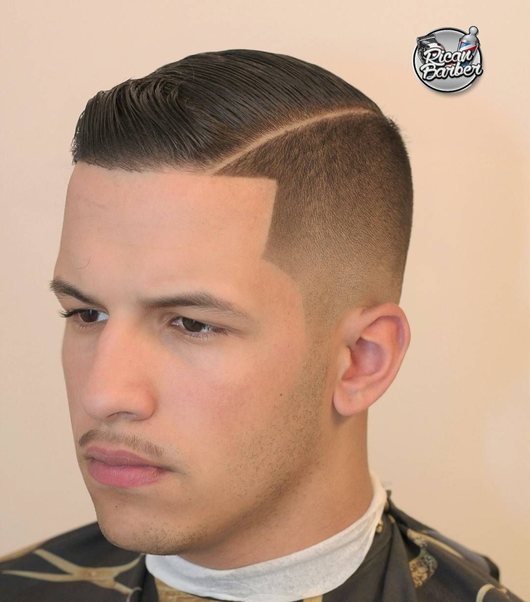 Короткая прическа с пробором