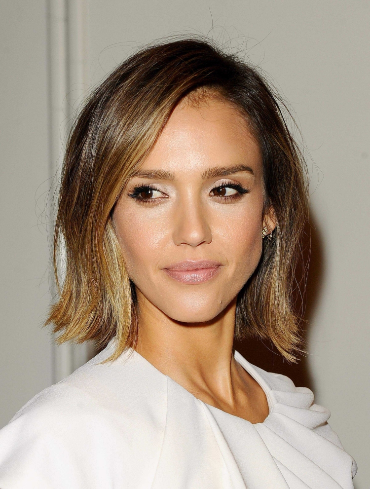 Джессика Альба стрижка Боб