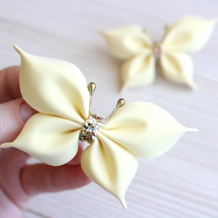 Заколки бабочки из фоамирана