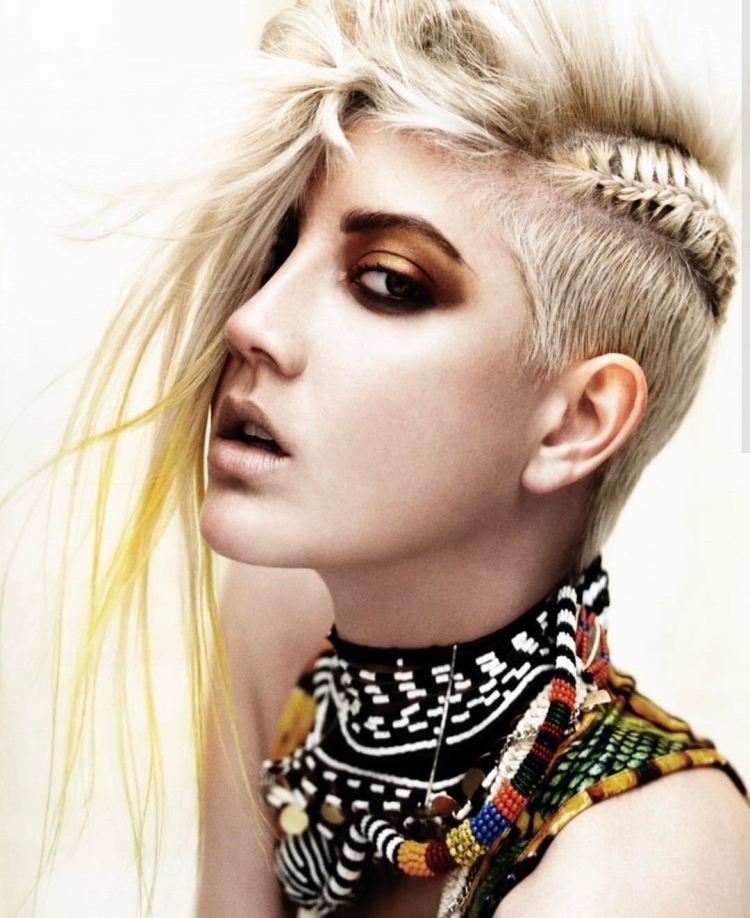 Панк стрижки для девушек