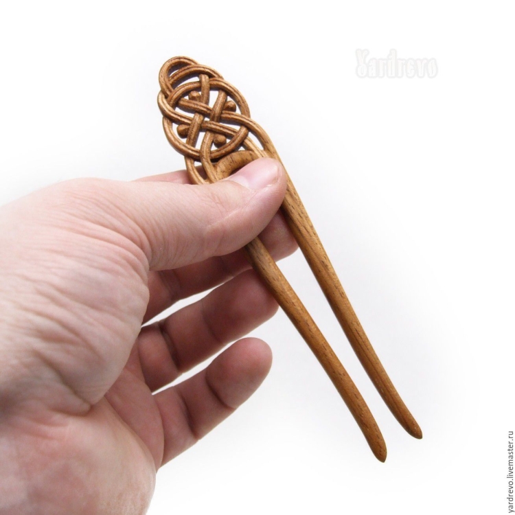 Резные заколки из дерева