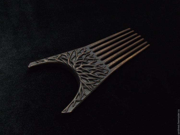 Гребень у коня