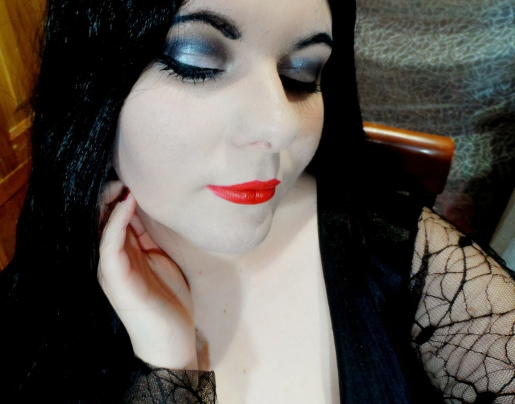 Макияж на Хэллоуин Мартиша