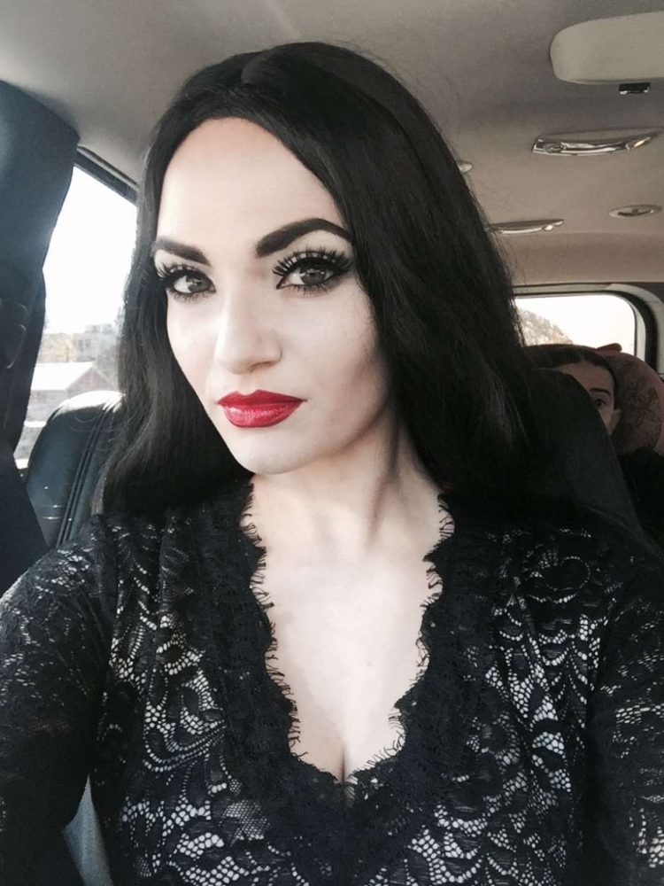 Семейка Аддамс Мартиша макияж