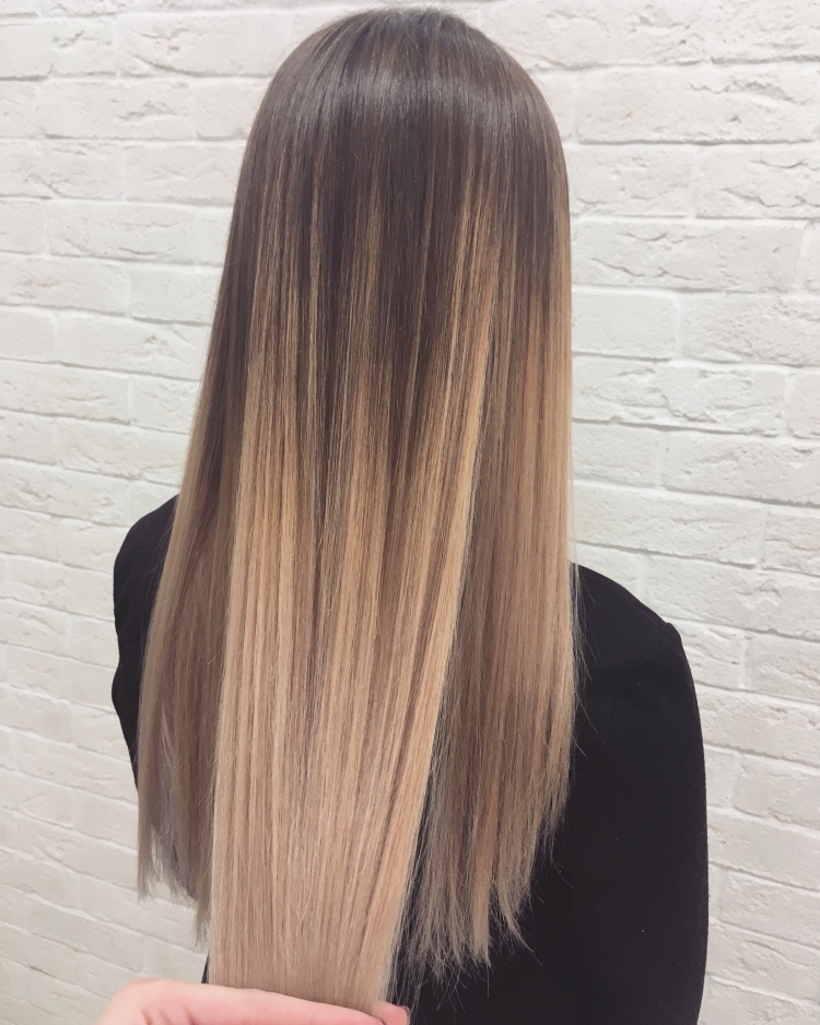 Светлый балаяж на темные прямые волосы