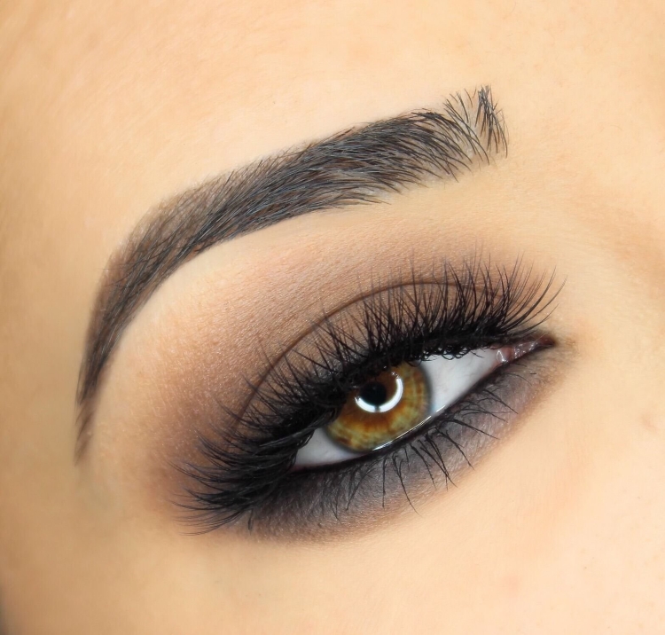 Темный Смоки айс для карих глаз