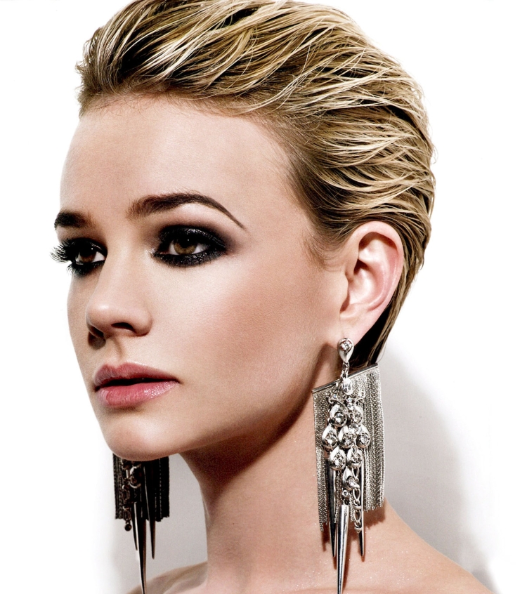 Короткие волосы зачесанные назад