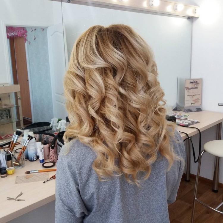 Локоны утюжком