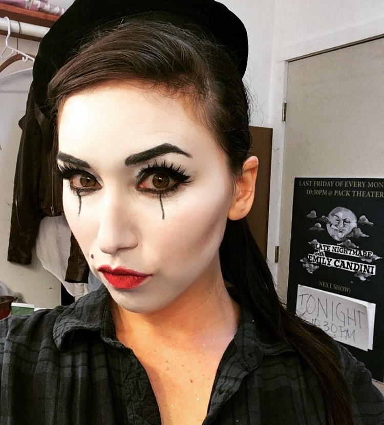 Грим Мима брови