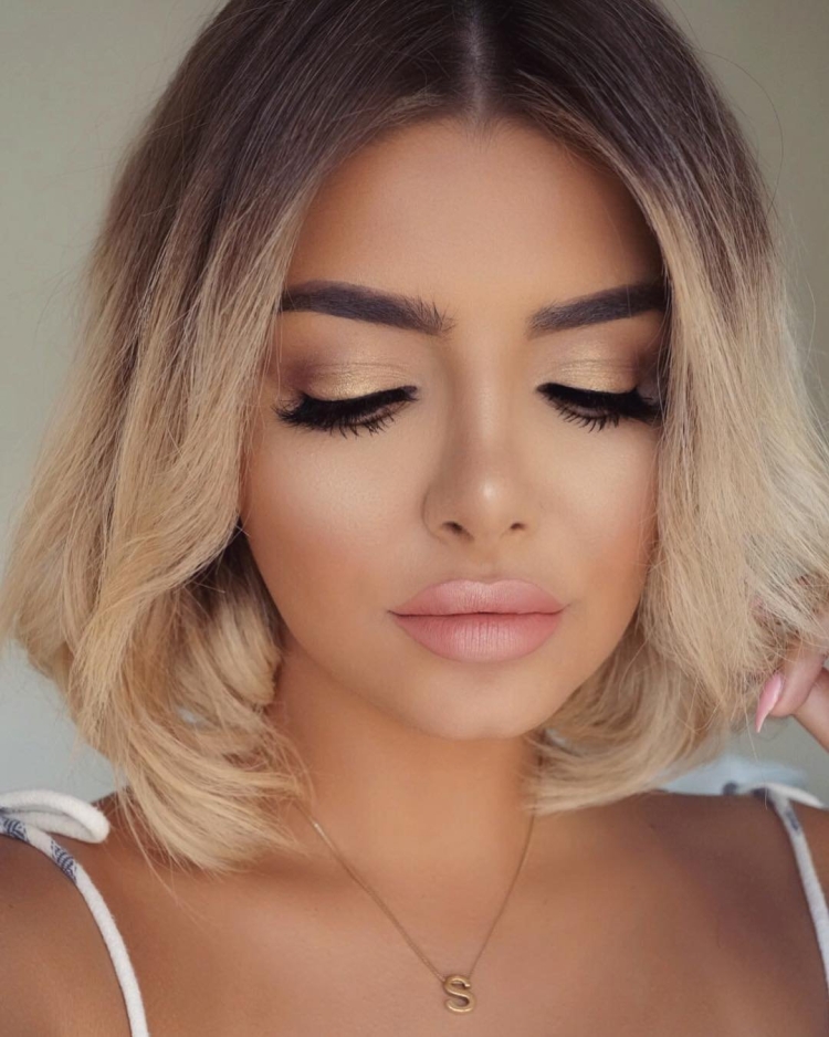 Контуринг окрашивание на каре с челкой