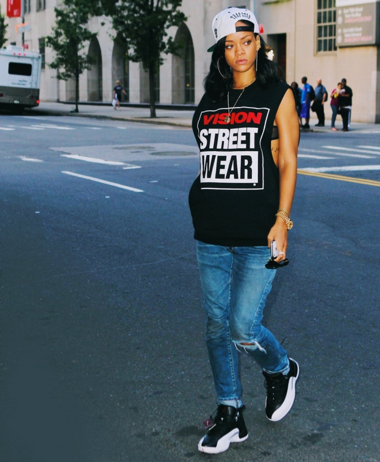 Рианна в стиле свэг