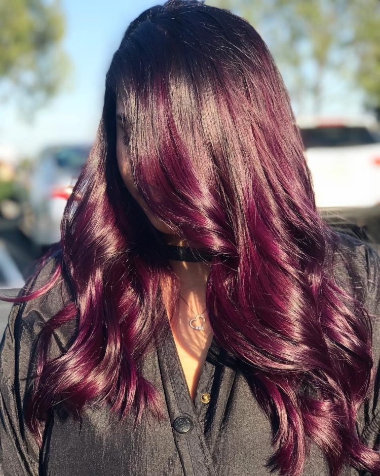 Оттенок бургунди