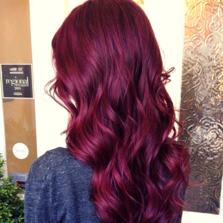 Пепельно бордовый волос