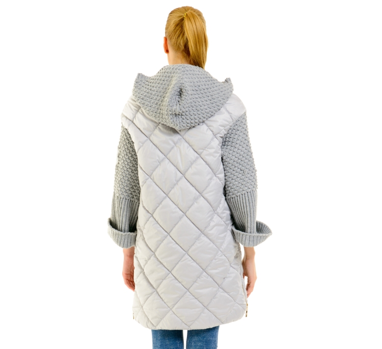 Куртка с трикотажными рукавами и капюшоном женская