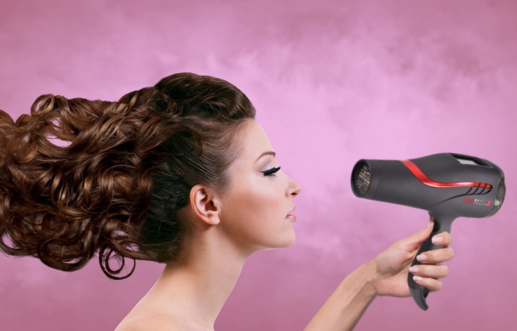 Лучший фен который не пересушивает волосы