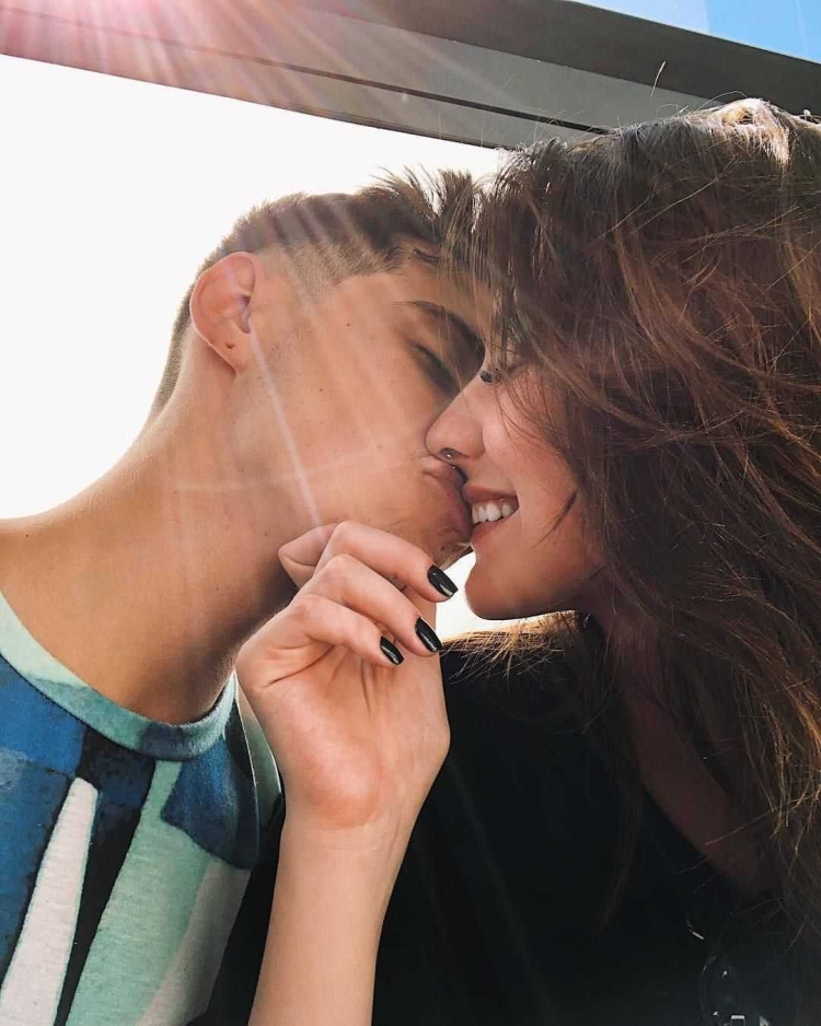 Селфи влюбленных пар