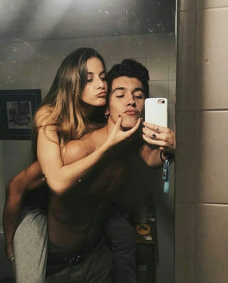 Красивые пары селфи