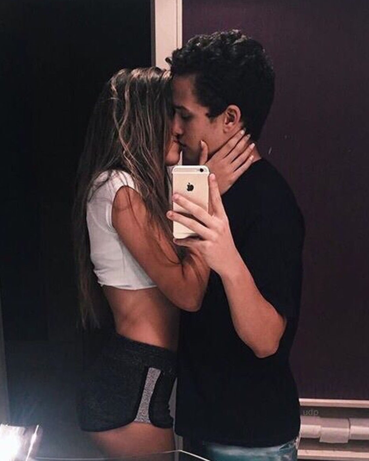 Селфи милых пар