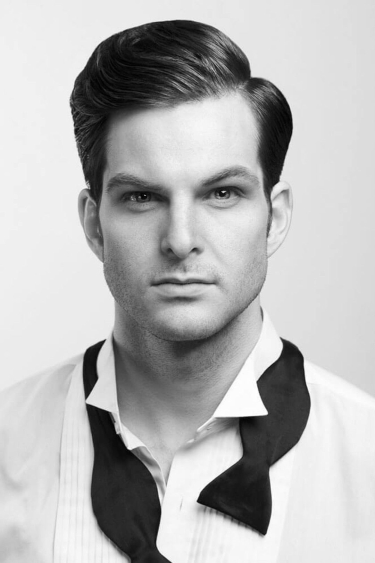 Классияеска ямужчкая прическа