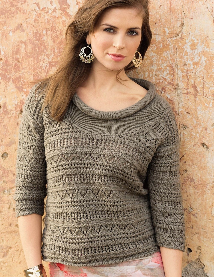 Джемпер с горизонтальными ажурными подоскамт