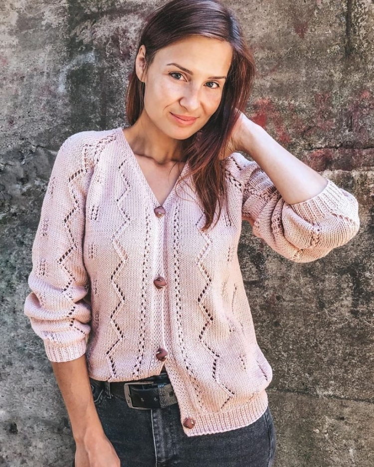 Кофта на пуговицах