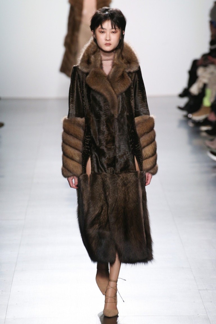 Dennis basso шубы