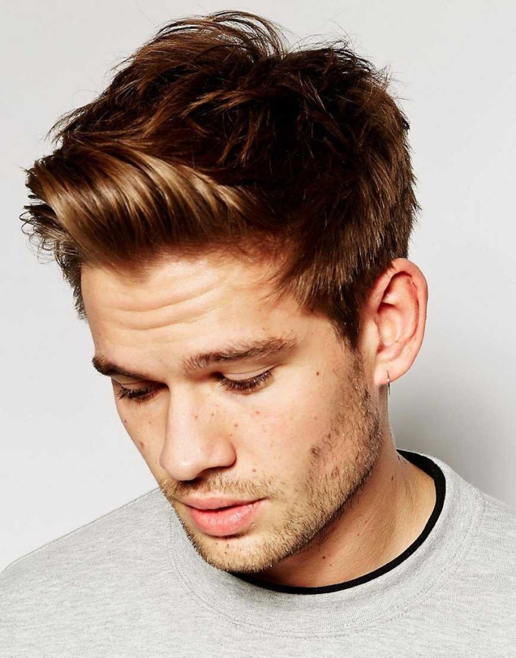 Прическа волосы наверх мужская