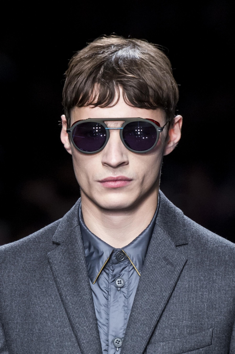 Причёски с пробором по центру мужские