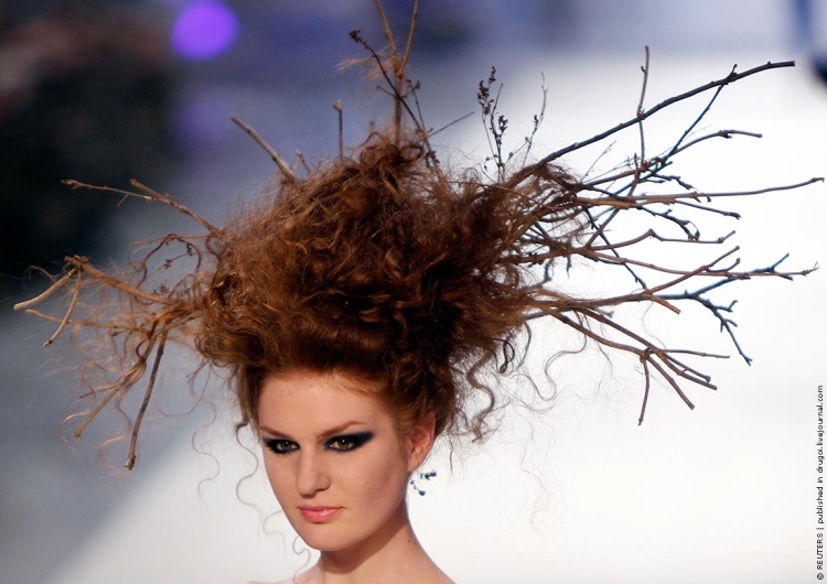 Прическа Воронье гнездо