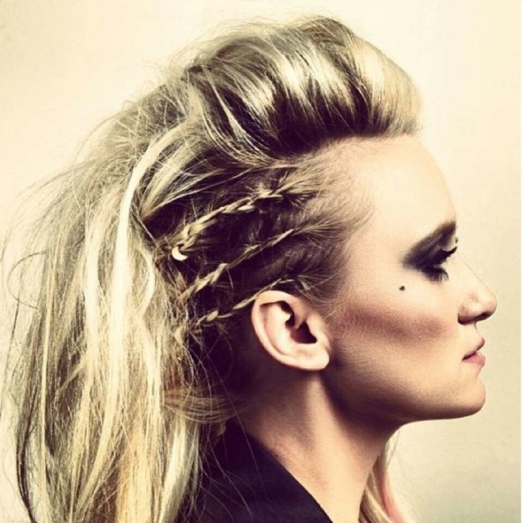 Прическа в стиле Гламрок