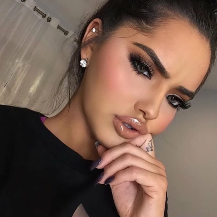 Богатый макияж