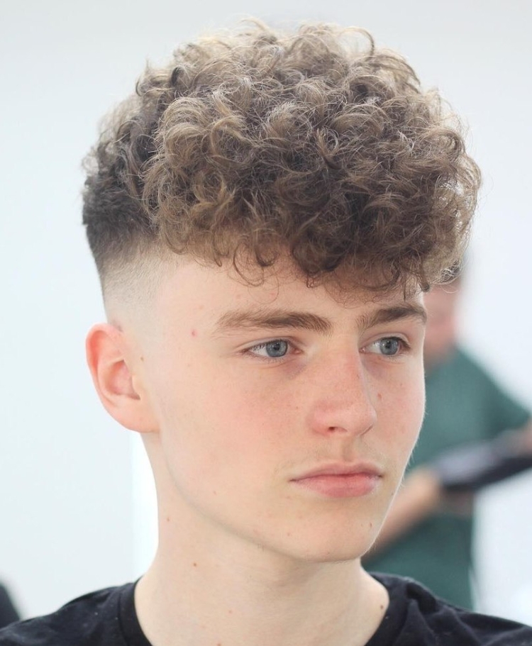 Кёрли андеркат