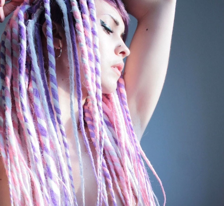 Дженна МАКДУГАЛЛ афрокосы