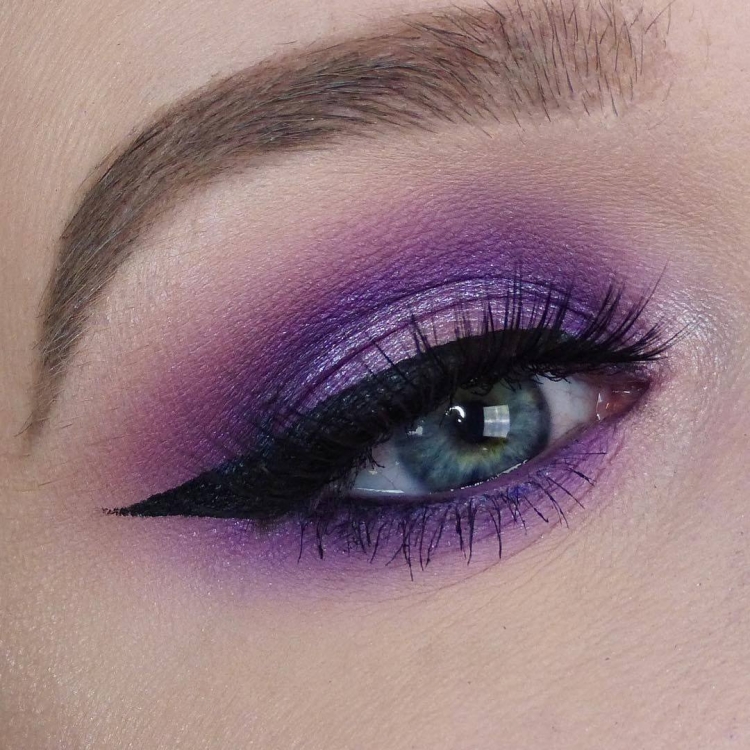 Сиреневый макияж глаз
