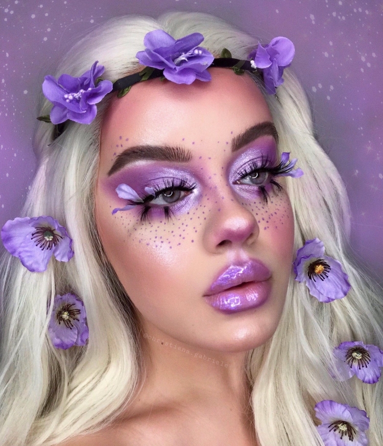 Креативный макияж с цветами