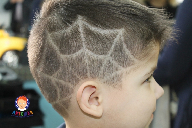 Стрижка паутина для мальчиков