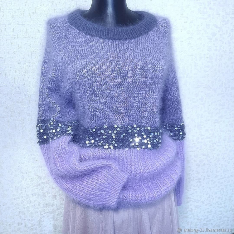 Джемпер с пайетками