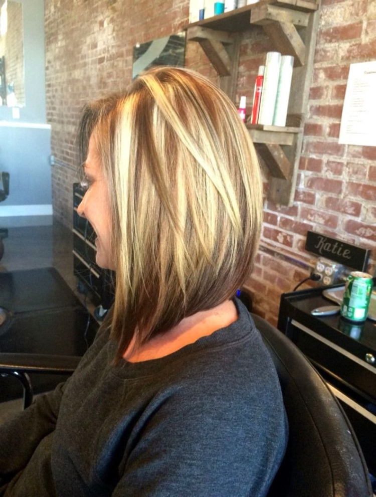 Мелированный удлиненный Боб